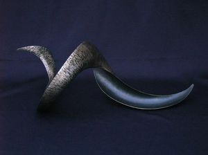 ELIE HIRSCH - corne - Sculpture