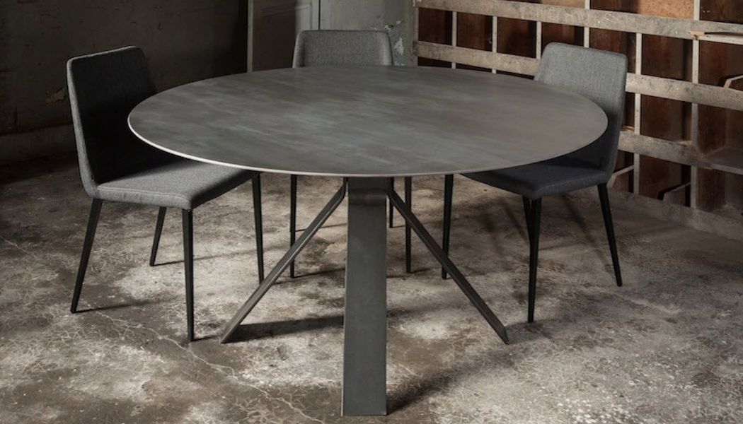Triss Round diner table Dining tables Tables and Misc.  | 