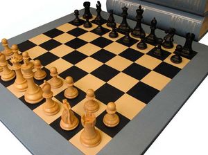 GEOFFREY PARKER GAMES -  - Chess Game