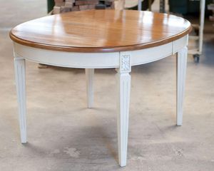 QUERCUS MEUBLES -  - Round Diner Table