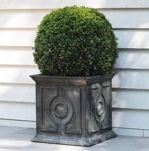 A PLACE IN THE GARDEN - belgian circle small.. - Tree Pot