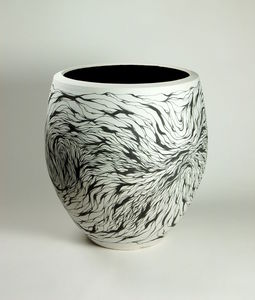 ALISTAIR DANHIEUX CERAMICS -  - Decorative Vase