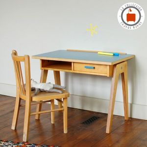 CHAHUT BAHUT -  - Children's Desk