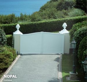 Cadiou - nopal - Casement Gate