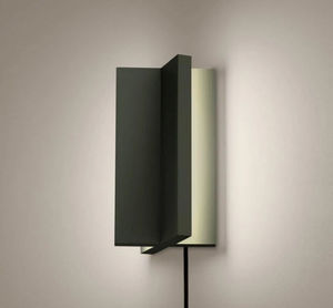 OWEN - x-tall - Wall Lamp