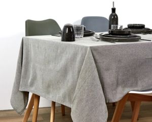 Matching tablecloth and napkin set