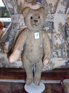 Arielle Antiquités -  - Collectible Bear