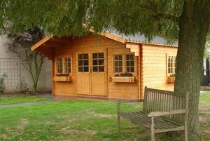 Casa Chalet - tradition - Wood Garden Shed