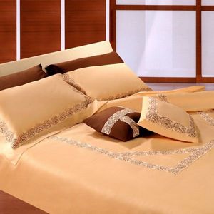 Bic Ricami - intarsio barocco personnalisable - Bed Linen Set