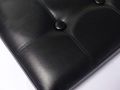 Floor cushion-WHITE LABEL-Pouf coffre effet cuir noir couvercle capitonné