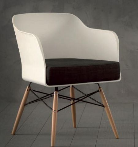 WHITE LABEL - Chair-WHITE LABEL-Chaise design NORDIKA blanche et hêtre massif
