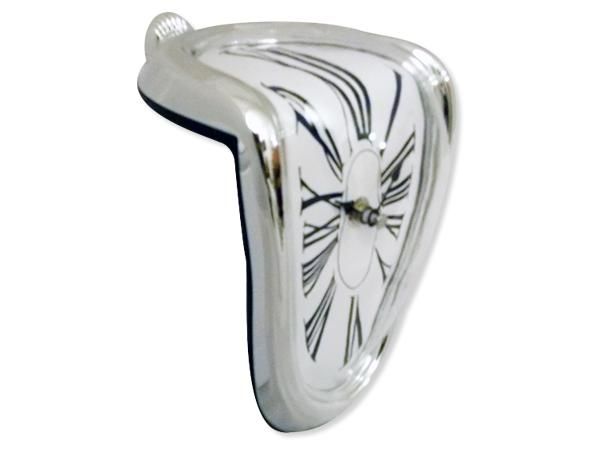 WHITE LABEL - Desk clock-WHITE LABEL-Horloge argentée effet fondant deco maison design 