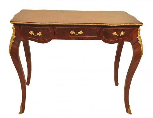 Demeure et Jardin - Französischer Schreibtisch mit Knieloch-Demeure et Jardin-Grand Bureau 3 tiroirs style Louis XV