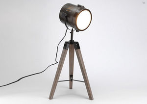 Kervroedan Jean Claude - lampe spot sur trépied en bois et métal 28x32x65,5 - Lampada Da Tavolo